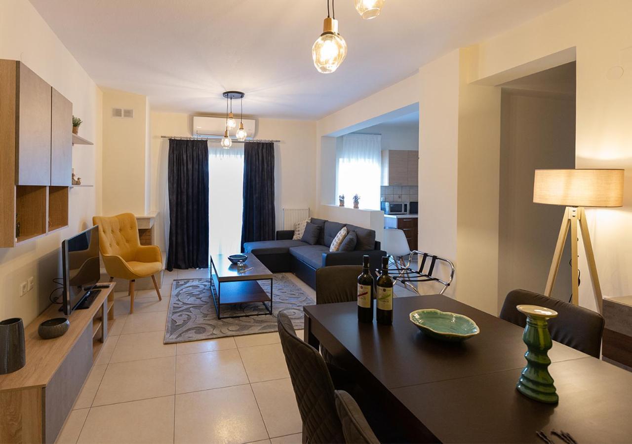 V Luxury Apartment 1 Янина Екстериор снимка